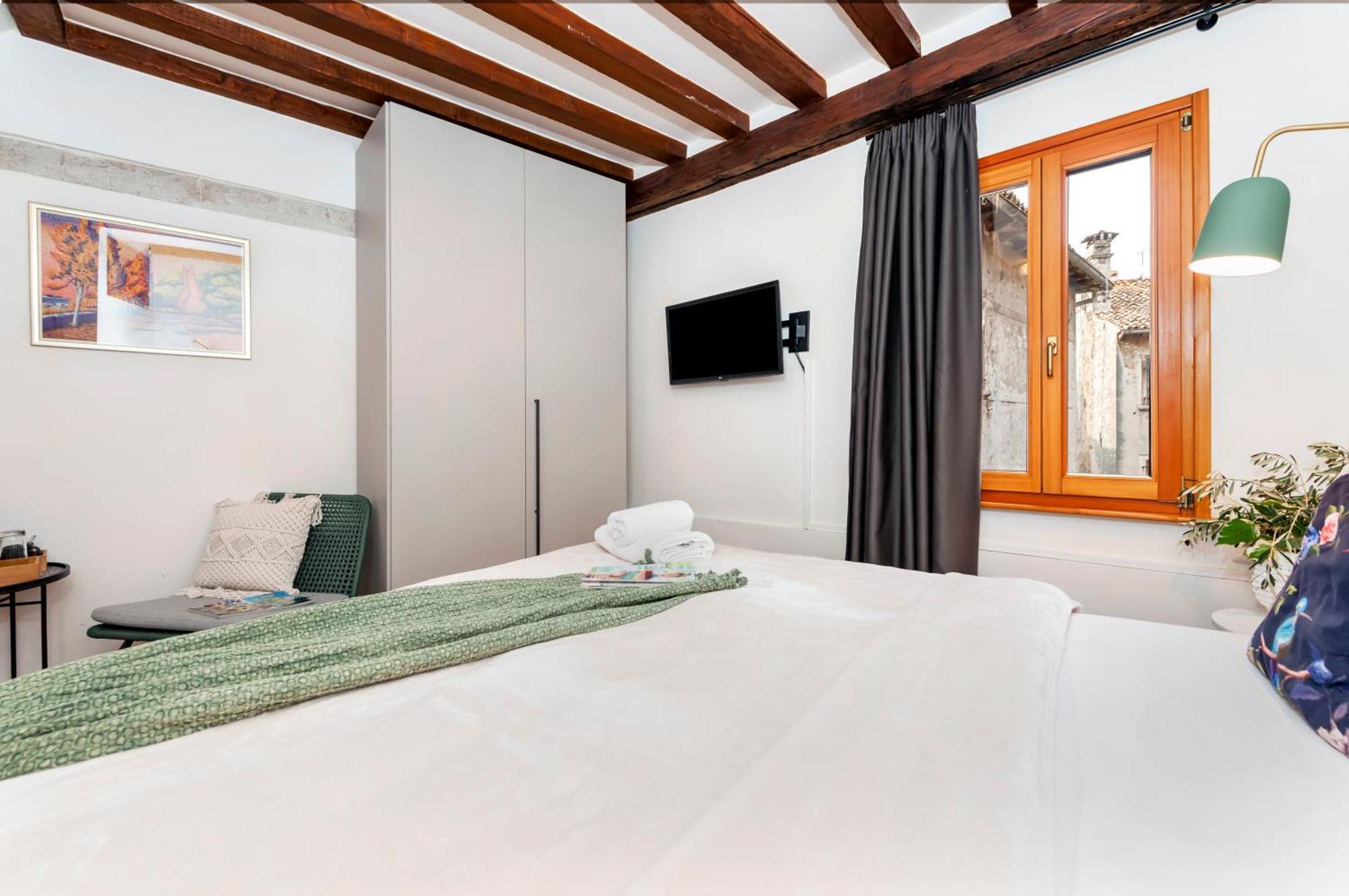 Noemi'S Rooms Rovinj Room photo